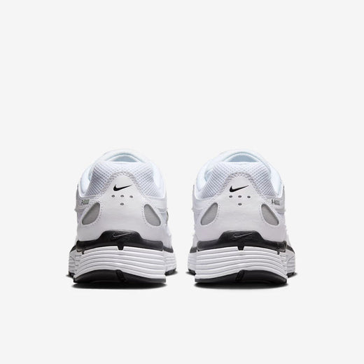 Nike P-6000 « White Metallic Silver Black »