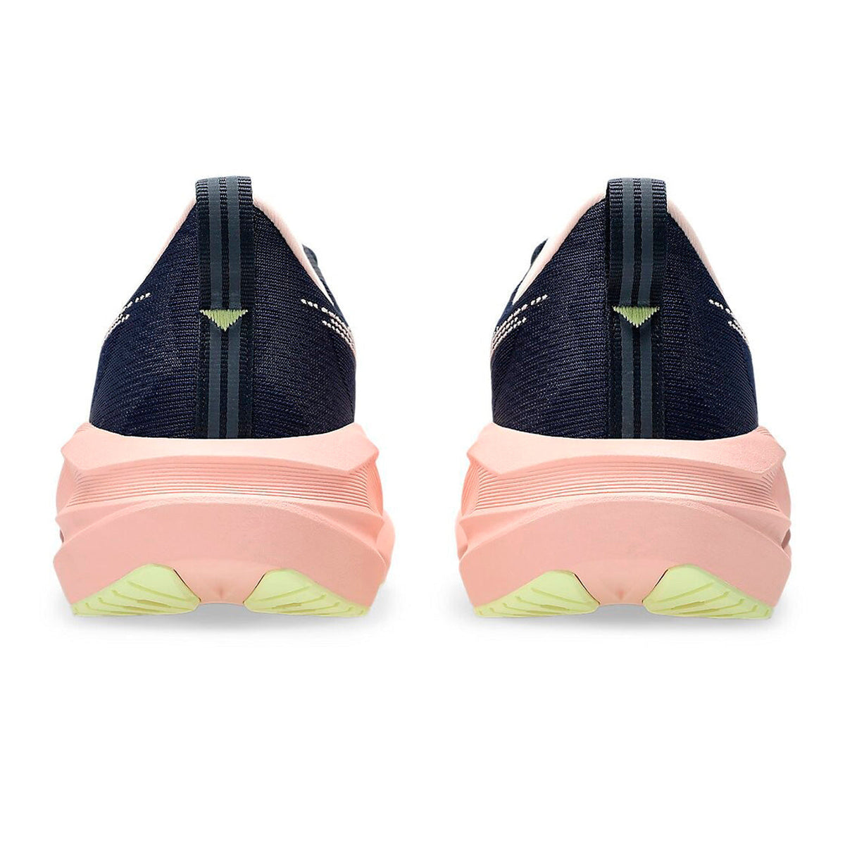 Chaussures de running ASICS Novablast 5 pour femmes