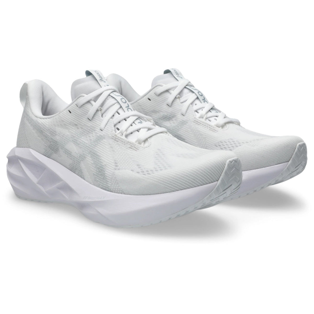 Chaussures de running ASICS Novablast 5 pour femmes